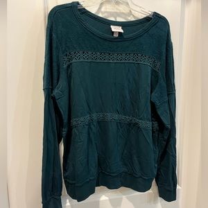 Knox Rose Long Sleeve Sweater